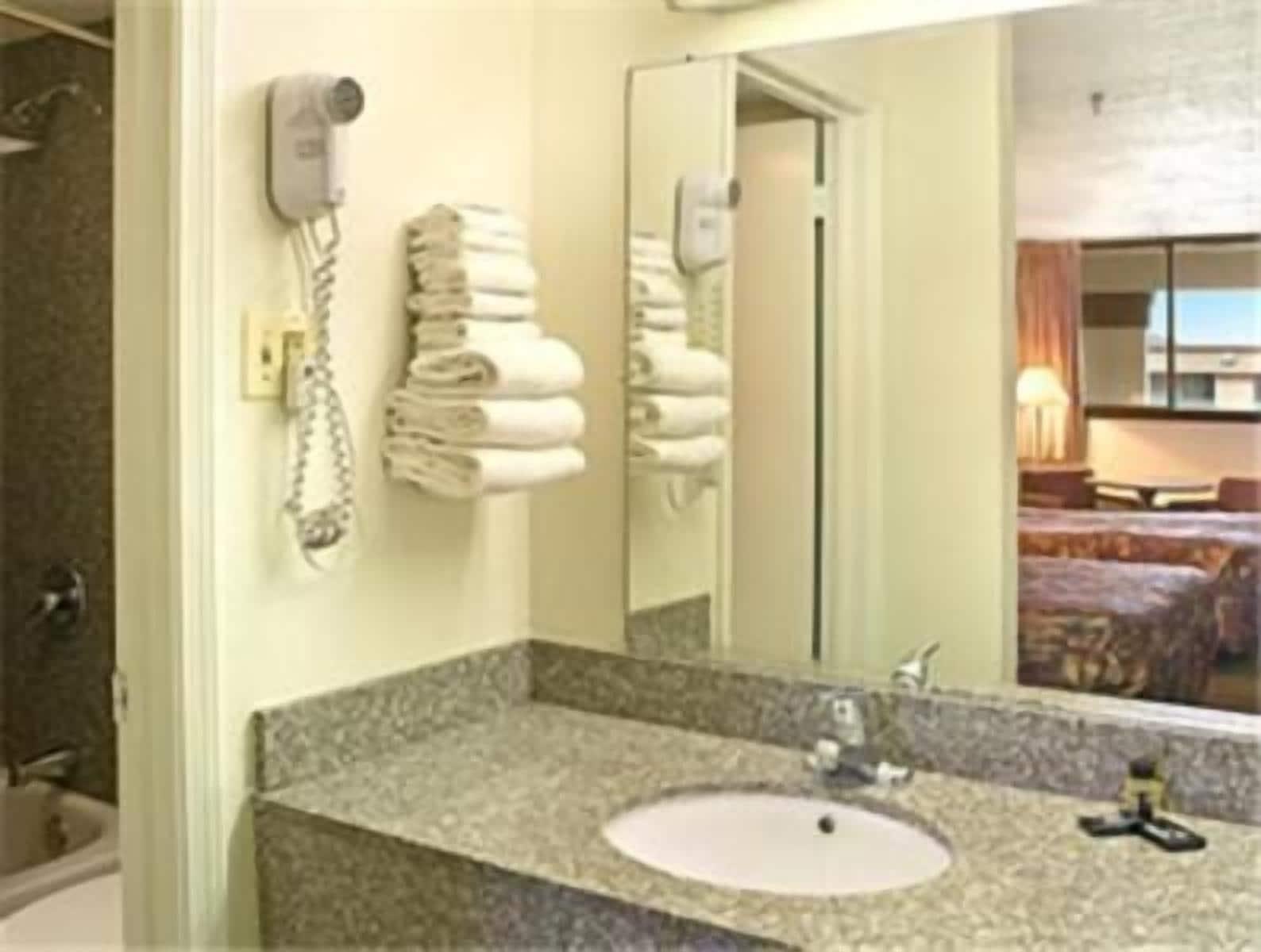 Travelodge By Wyndham New Orleans Harvey Hotel Luaran gambar
