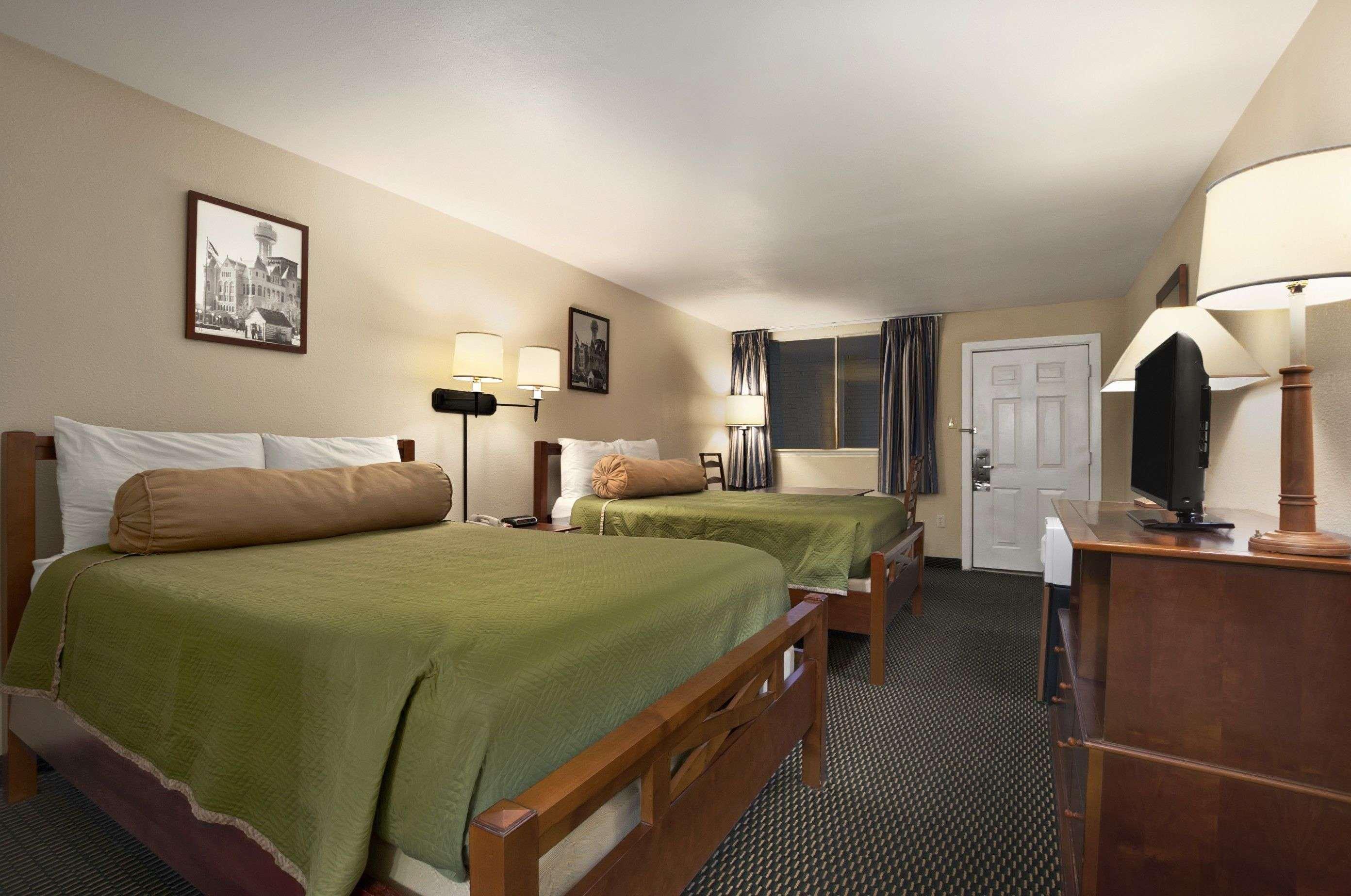 Travelodge By Wyndham New Orleans Harvey Hotel Luaran gambar