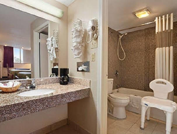 Travelodge By Wyndham New Orleans Harvey Hotel Luaran gambar
